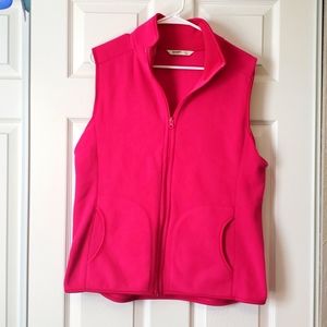 Old Navy fleece vest